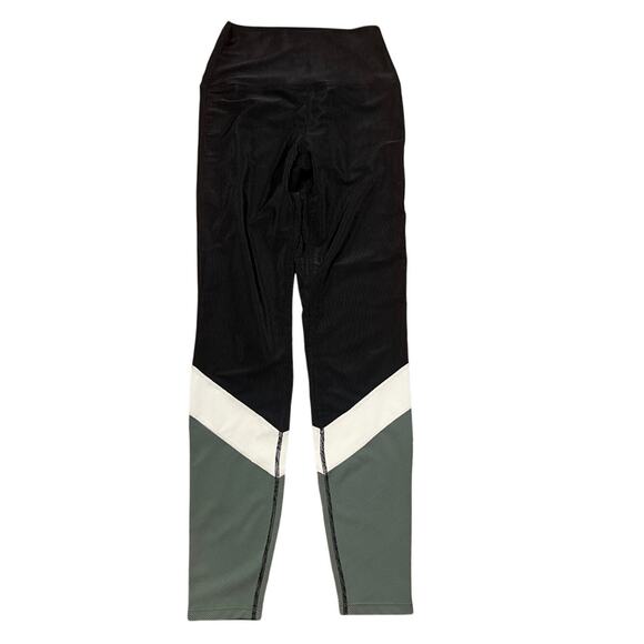 Beach Riot Sport Shiny Ribbed Colorblock Black Green Leggings Size S - Picture 1 of 4